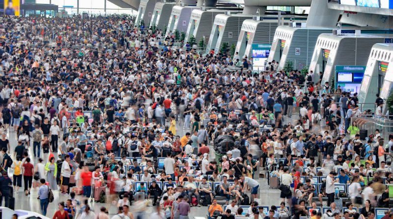 环球视点�！“根据我行信用评估法规	，您的信用卡额度已经发生变动……”