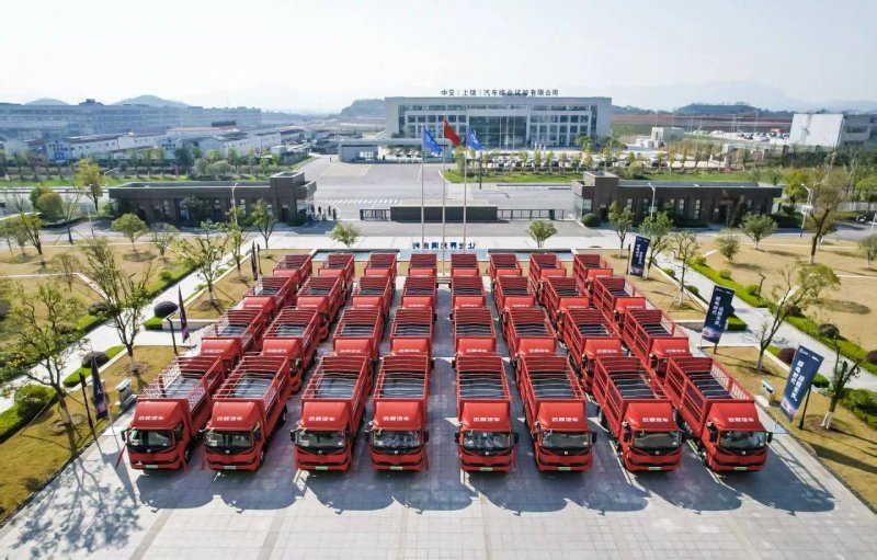 2023年5月全国查处违反中央八项条例精神难题7035起